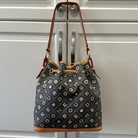 Dooney & Bourke Crossword Cesto Drawstring Shoulder Bag And Coin Purse - Picture 4 of 16